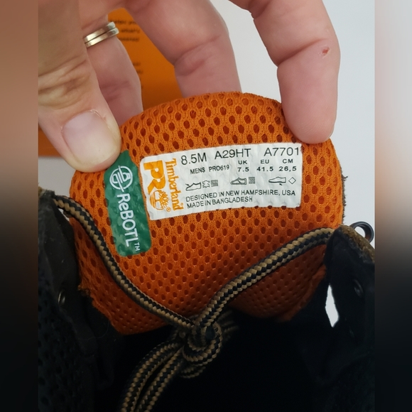 SOLD- Mens Timberland Pro Boots - Picture 6 of 12